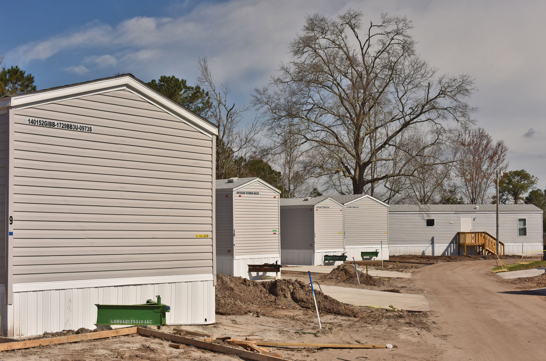 FEMA applicants fight for trailers